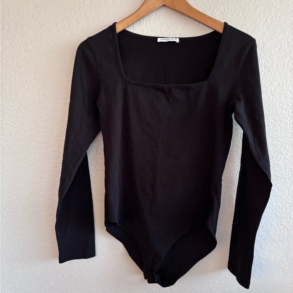 Mangopop Classic Black Square Neck Bodysuit